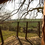 Domaine De Fontaine Chatel *