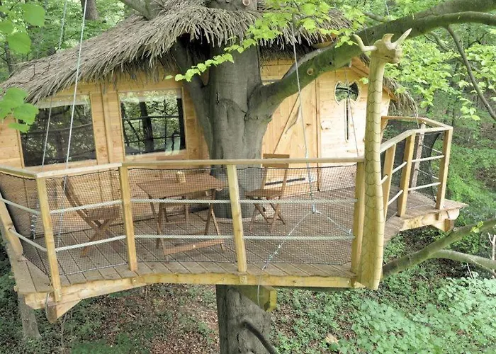 Domaine De Fontaine Châtel Saint-Germain-des-Essourts