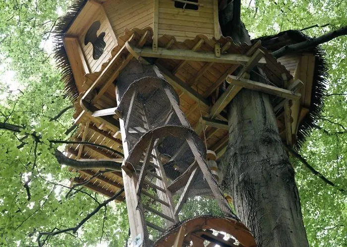 Domaine De Fontaine Châtel Hébergement de vacances Saint-Germain-des-Essourts